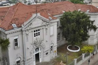 Violencia en escuela de Concordia. Una estudiante atacó a otra y le fisuró la costilla
