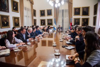 &ldquo;Importante inversión&rdquo;: en reunión de Gabinete, Frigerio analizó marcha del plan vial provincial