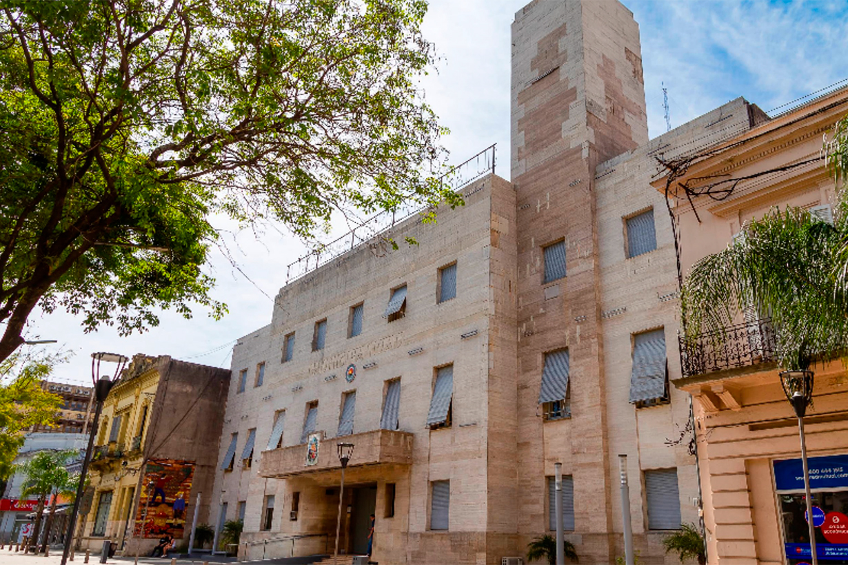 Palacio municipal (foto: Flavio Bruno).
