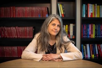 Selva Almada estará presente en la Noche de las Librerías. Adelantaron que habrá figuras relevantes del periodismo y la poesía