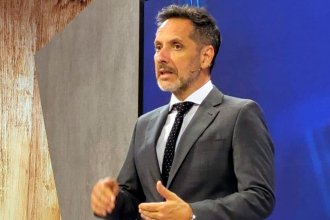 El conductor del programa central de noticias de Canal 9 Litoral fue despedido