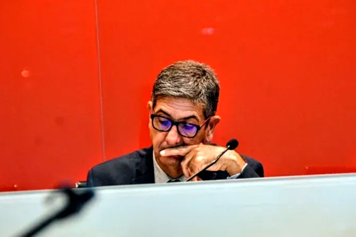 Juez dictó cautelar que prohíbe sumarios contra policías que denunciaron desvío de adicionales en el 911 - Noticias - Elentrerios.com