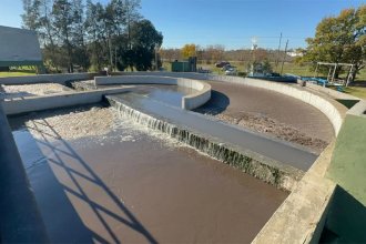 Por presunta contaminación, allanan y clausuran llaves de pasos en planta de tratamiento de efluentes del PIG