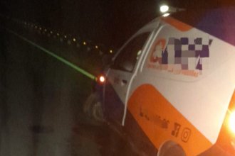 Una ambulancia chocó y la Policía advirtió por fallas en la señalización luminosa de la ruta 18