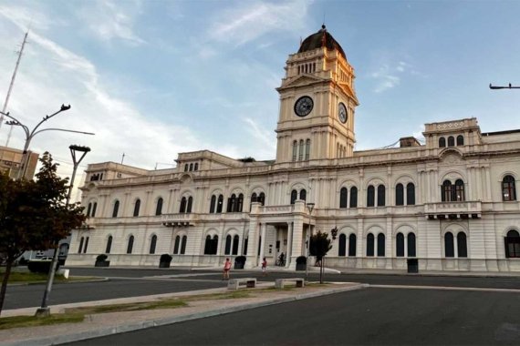 Concesiones de funciones esenciales: lo que la ley habilita y lo que la Constitución no permite