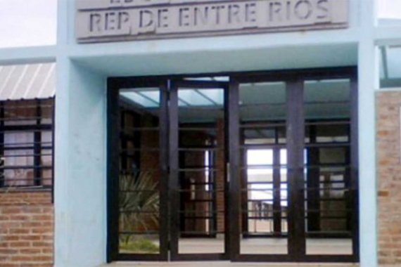 Con una ordenanza menos y sin coordinador para la modalidad adultos, otra escuela suspendió las clases