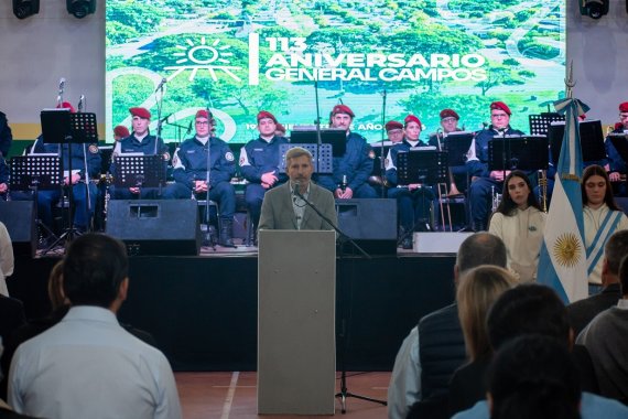Frigerio estuvo presente en el aniversario de General Campos e inauguró un jardín maternal