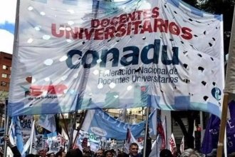 Docentes universitarios volverán a parar una semana completa