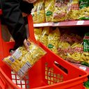 Brecha de precios. Argentina se vuelve más cara y hay productos más baratos del lado uruguayo
