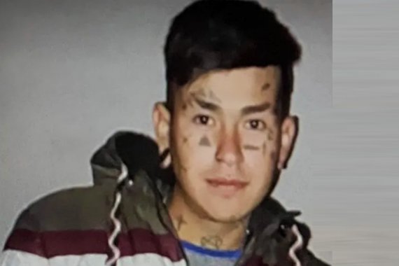Buscan a un condenado por abuso sexual que se fugó antes de ser trasladado a una cárcel