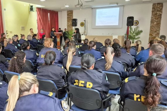Capacitaron en prevención del suicido a equipos de salud de la Policía de Entre Ríos