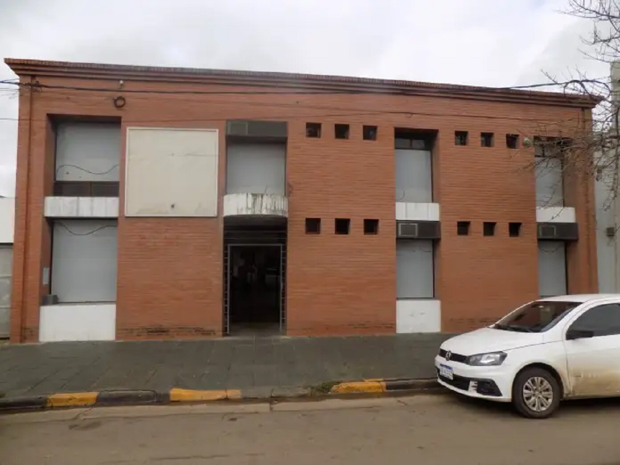 Por presunta venta de medicamentos sin autorización, allanaron una clínica - Noticias - Elentrerios.com