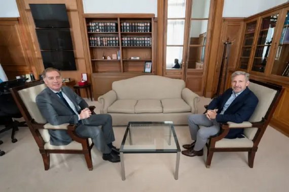 Obras, energía, Caja de Jubilaciones y reforma electoral fueron los principales temas de la reunión entre Frigerio y Santilli