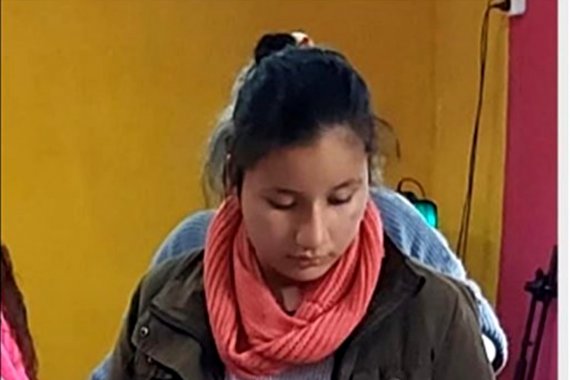 Buscan a una adolescente de 14 años que salió de su casa y no volvió