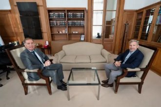 Obras, energía, Caja de Jubilaciones y reforma electoral fueron los principales temas de la reunión entre Frigerio y Santilli