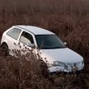 Despistó tras dormirse, abandonó el auto y lo encontraron durmiendo en su casa
