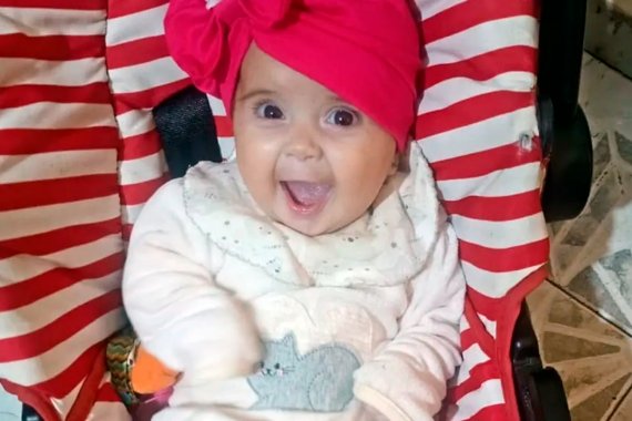 Emma cumple 5 meses, padece una grave afección cardíaca y su familia pide ayuda