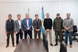 El Gobierno provincial entregó equipamiento para el Centro de Frontera Concordia-Salto
