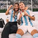 Muriel, la pareja de Lisandro Martínez, tan entrerriana como él y protagonista en las comparsas de Gualeguay