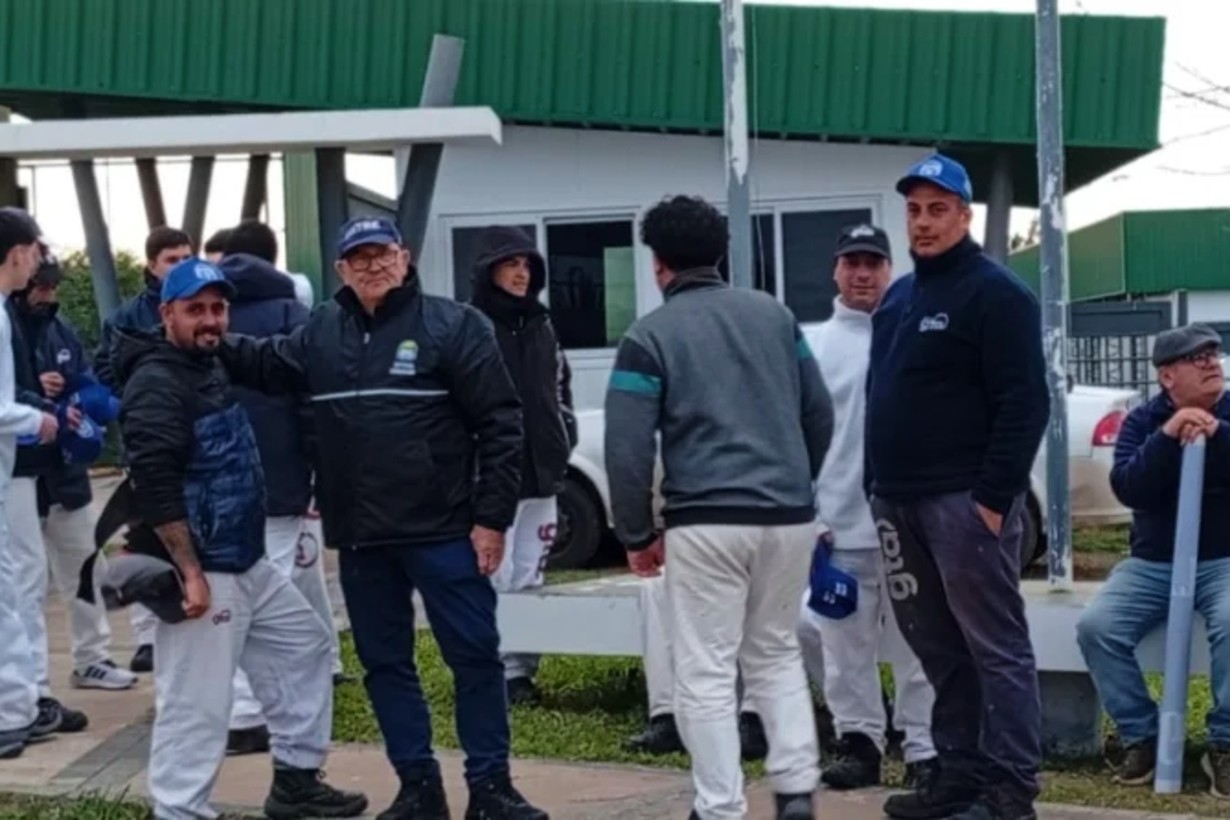 UATRE advierte que podría profundizar las medidas de fuerza en Granja Tres Arroyos - Noticias - Elentrerios.com