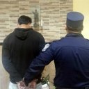 Joven de 26 años apareció muerta y detuvieron a su pareja. A pesar de una orden de restricción, convivían en la misma casa