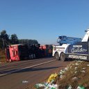 Largas filas y demoras en la ruta 14: recién a media mañana comenzó a moverse la fila de vehículos detenidos por un vuelco
