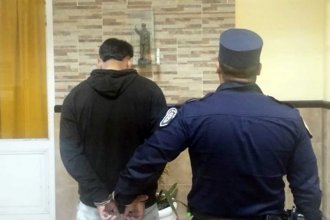 Joven de 26 años apareció muerta y detuvieron a su pareja. A pesar de una orden de restricción, convivían en la misma casa