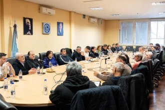 Crisis de Granja Tres Arroyos: dirigentes políticos, sindicales y empresariales crearon una mesa conjunta