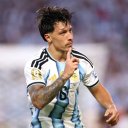 Con gol y asistencia del entrerriano Martínez, Argentina avanzó a octavos de final