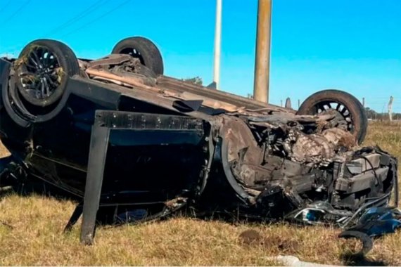 Jugador de Unión de Santa Fe volcó con su auto en una ruta entrerriana