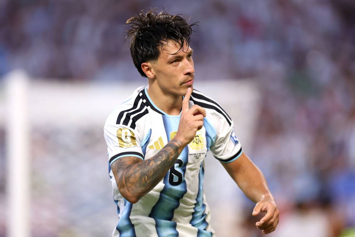 Con gol y asistencia del entrerriano Martínez, Argentina avanzó a octavos de final - Noticias - Elentrerios.com
