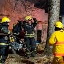 Las llamas consumieron una vivienda, su propietario se descompensó al ver lo que pasaba y falleció