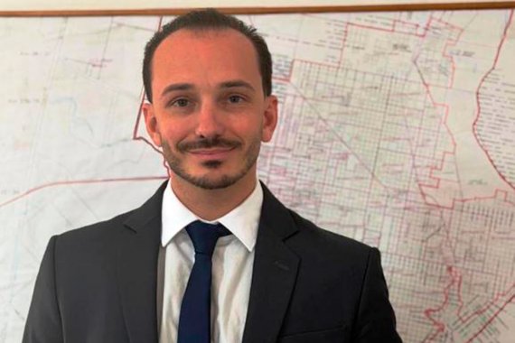 Es el apoderado del PJ en Concordia, quiere ser intendente y pide internas partidarias
