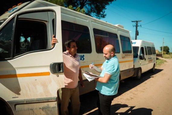 Fallo a favor de alumnos de la zona rural: la Justicia ordenó extender el recorrido del transporte escolar