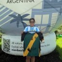 No hay que renegar de los orígenes. De qué club es la camiseta que llevó la mamá de Licha Martínez al partido con Inglaterra