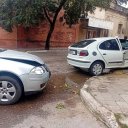 Un violento choque terminó con un vehículo incrustado contra un árbol y una menor hospitalizada. Hubo alcoholemia positiva