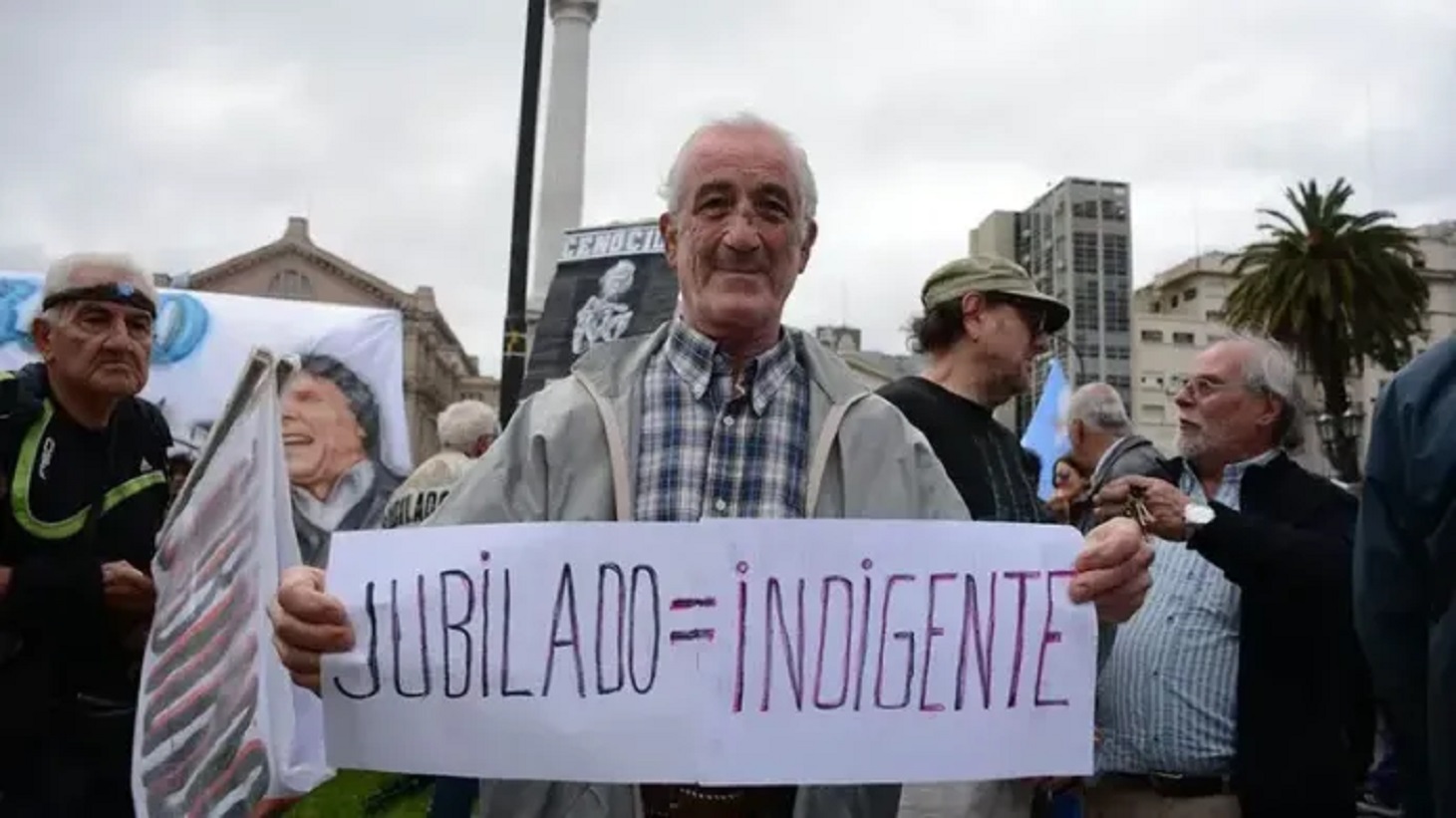 Contra el ajuste del gobierno nacional, jubilados se concentrarán en Concepción del Uruguay - Noticias - Elentrerios.c