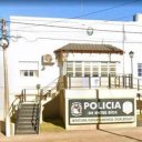 Allanaron una comisaría tras denuncia por una cámara oculta en el baño del personal femenino
