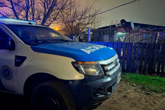 Policías fueron hasta una vivienda por una denuncia de violencia de género y terminaron secuestrando marihuana