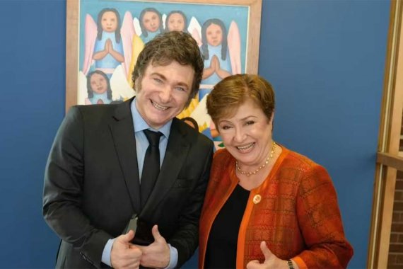 El superávit que Milei festeja depende de ingresos que el FMI no computa