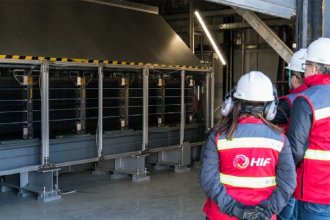 Desde el sector de las energías renovables, apuran al gobierno uruguayo para que acuerde con HIF Global