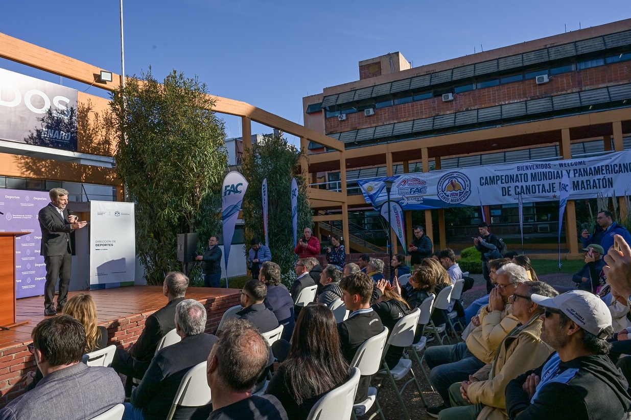 Ciudad de la costa del Uruguay será sede del Mundial de Canotaje Maratón 2026. Frigerio participó en la presentación del evento - Notici