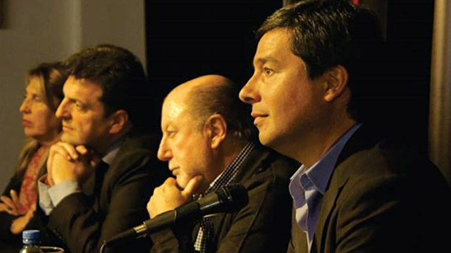 Gustavo Zavallo junto a Jorge Pedro Busti