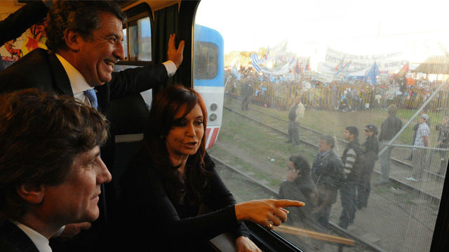 Cristina y Urribarri, en el tren