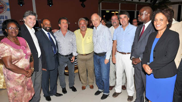 2012: Galvan con Urribarri en Angola