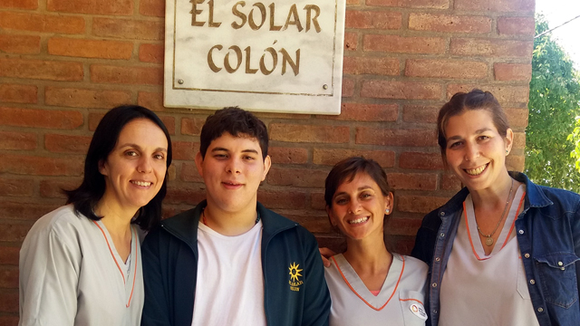 Sebastián Soria con integrantes de El Solar