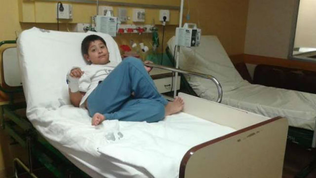 Santiago es tratado en el hospital "Garrahan".