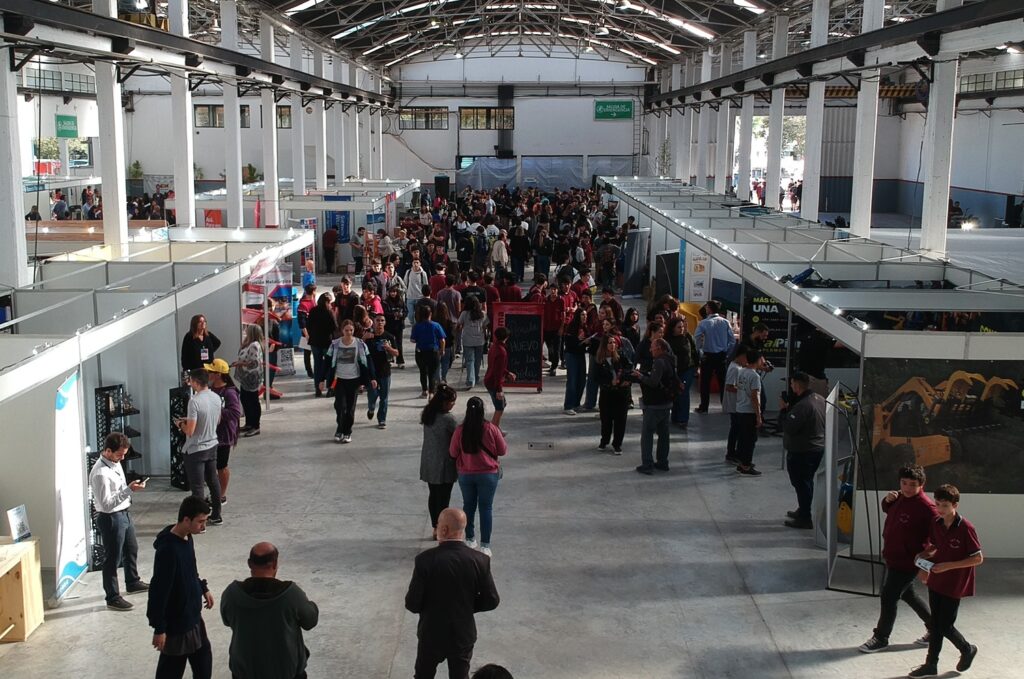 Con más de 60 expositores se inauguró la tercera Feria Binacional de la Industria y de la Producción de Colón