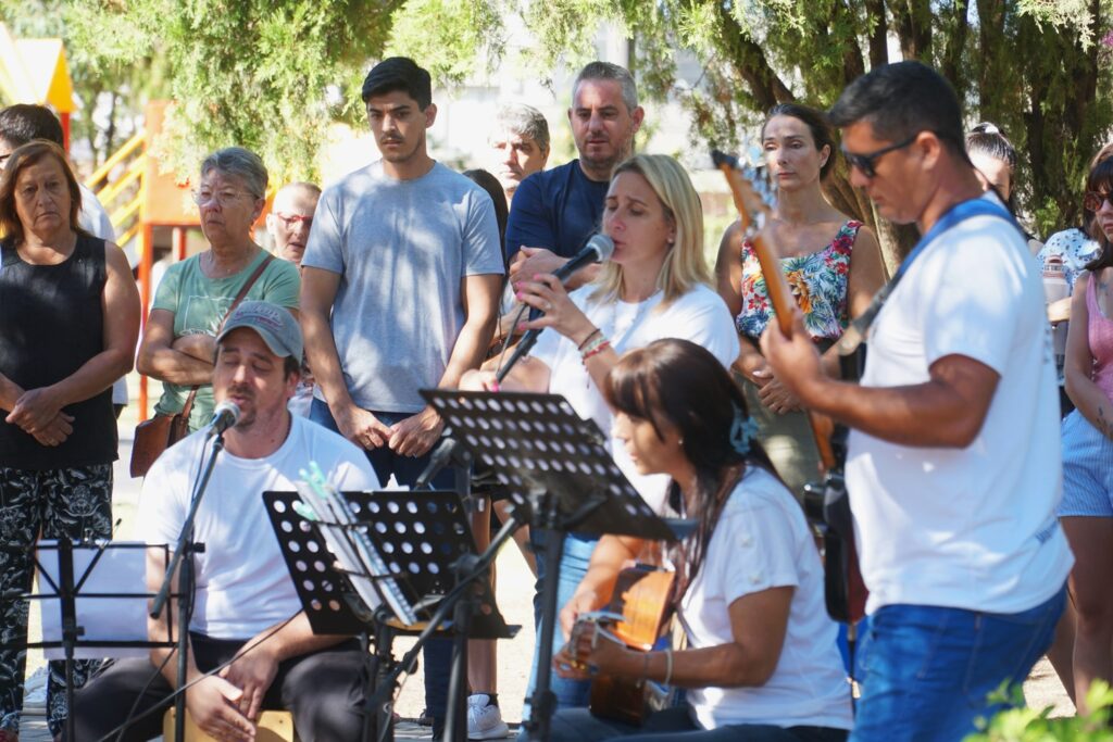 Concepción del Uruguay presentó la Fiesta Nacional de la Playa 2025 en Colón