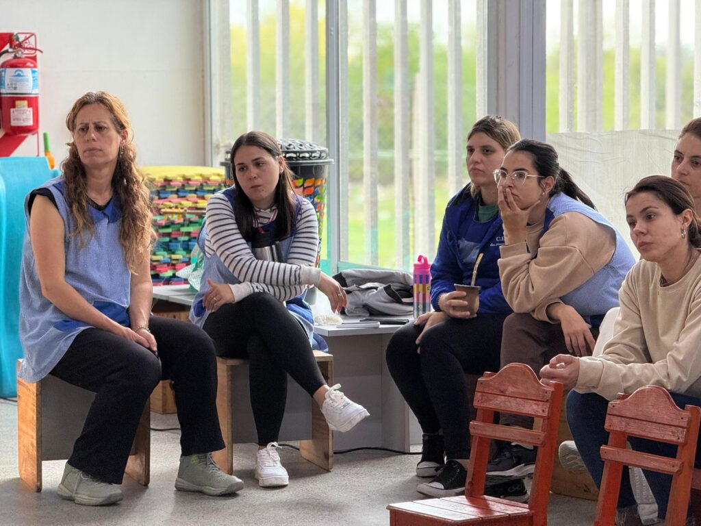 La Secretaría de Desarrollo Humano capacitó en Primeros Auxilios, RCP y uso de DEA en el CDI San Francisco
